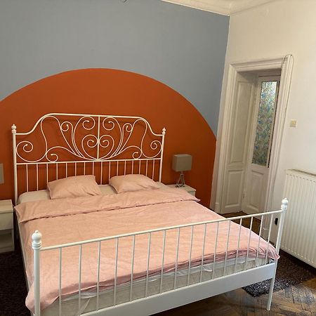 Sweethome Near Historical Center Bukarest Kültér fotó